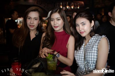 BLING IT กับ Bangkok Invaders ที่ ซิง ซิง เธียเตอร์ — photo 15
