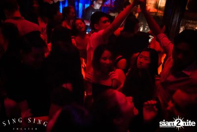 BLING IT กับ Bangkok Invaders ที่ ซิง ซิง เธียเตอร์ — photo 38