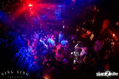 BLING IT กับ Bangkok Invaders ที่ ซิง ซิง เธียเตอร์ — photo 59
