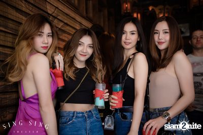 BLING IT กับ Bangkok Invaders ที่ ซิง ซิง เธียเตอร์ — photo 66