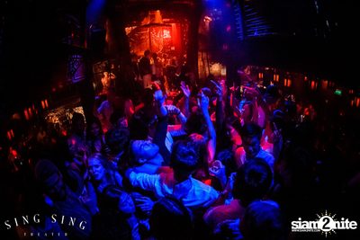 BLING IT กับ Bangkok Invaders ที่ ซิง ซิง เธียเตอร์ — photo 76