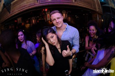 BLING IT กับ Bangkok Invaders ที่ ซิง ซิง เธียเตอร์ — photo 100