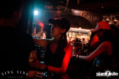 BLING IT กับ Bangkok Invaders ที่ ซิง ซิง เธียเตอร์ — photo 115