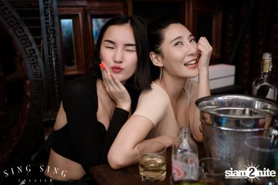 BLING IT กับ Bangkok Invaders ที่ ซิง ซิง เธียเตอร์ — photo 132