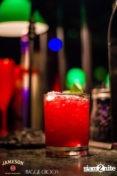 Jameson Black Barrel - Fire on Ice ที่ แม็กกี้ ชูส์ — photo 11
