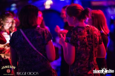 Jameson Black Barrel - Fire on Ice ที่ แม็กกี้ ชูส์ — photo 82