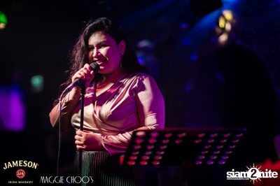 Jameson Black Barrel - Fire on Ice ที่ แม็กกี้ ชูส์ — photo 95