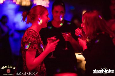Jameson Black Barrel - Fire on Ice ที่ แม็กกี้ ชูส์ — photo 105