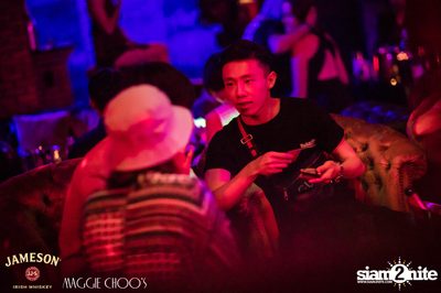 Jameson Black Barrel - Fire on Ice ที่ แม็กกี้ ชูส์ — photo 111