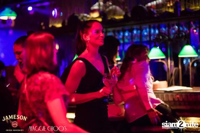 Jameson Black Barrel - Fire on Ice ที่ แม็กกี้ ชูส์ — photo 113