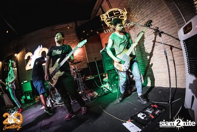 20Something Bar presents Lomosonic — photo 102