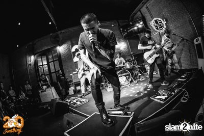 20Something Bar presents Lomosonic — photo 105