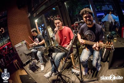 Thursday Night at Ainu Bar — photo 49
