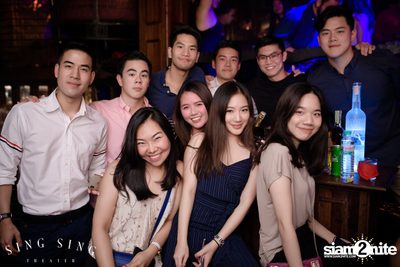 BLING IT กับ Bangkok Invaders ที่ ซิง ซิง เธียเตอร์ — photo 11