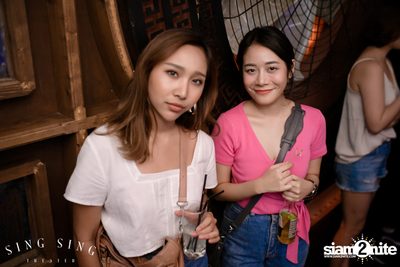 BLING IT กับ Bangkok Invaders ที่ ซิง ซิง เธียเตอร์ — photo 21