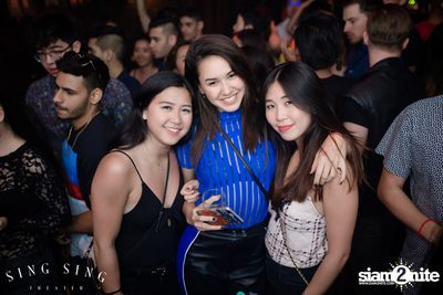 BLING IT กับ Bangkok Invaders ที่ ซิง ซิง เธียเตอร์ — photo 43