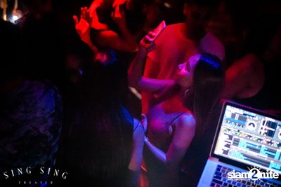 BLING IT กับ Bangkok Invaders ที่ ซิง ซิง เธียเตอร์ — photo 90