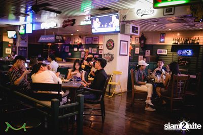 MILD ที่ มัลลิแกนส์ ไอริช บาร์ | ถนนข้าวสาร — photo 30