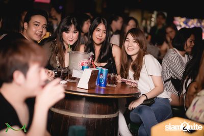 MILD ที่ มัลลิแกนส์ ไอริช บาร์ | ถนนข้าวสาร — photo 37