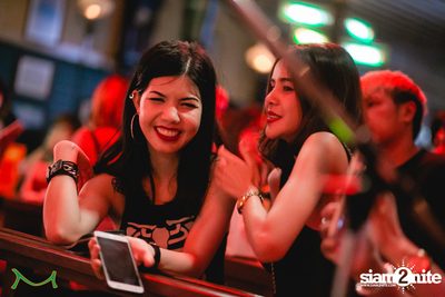 MILD ที่ มัลลิแกนส์ ไอริช บาร์ | ถนนข้าวสาร — photo 95