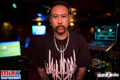 Hot Pants Meets Stilettos Party at MIXX Bangkok — photo 12