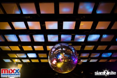 Hot Pants Meets Stilettos Party at MIXX Bangkok — photo 14