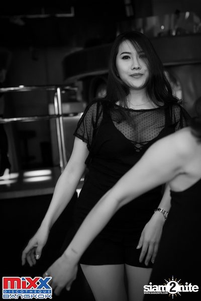 Hot Pants Meets Stilettos Party at MIXX Bangkok — photo 17