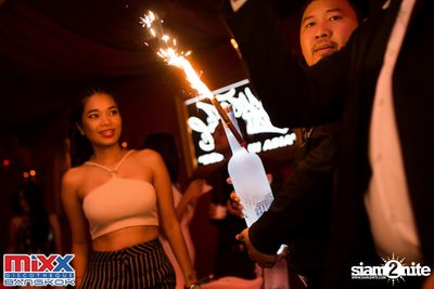 Hot Pants Meets Stilettos Party at MIXX Bangkok — photo 22
