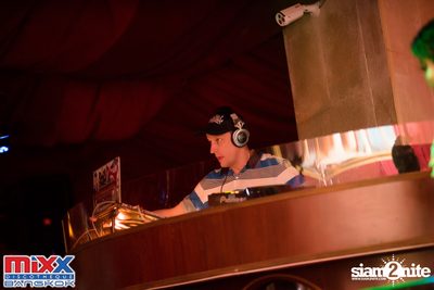 Hot Pants Meets Stilettos Party at MIXX Bangkok — photo 26
