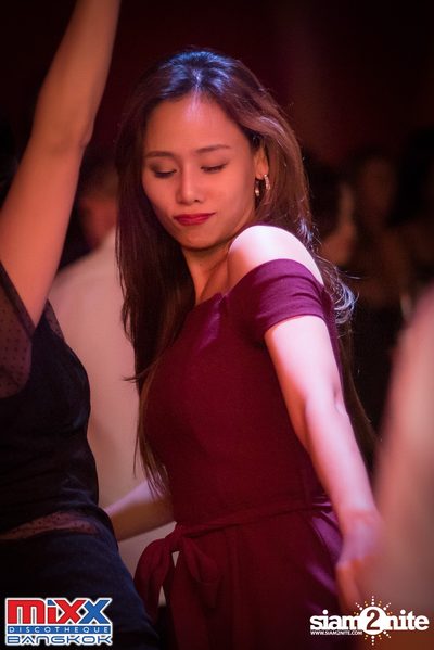 Hot Pants Meets Stilettos Party at MIXX Bangkok — photo 30