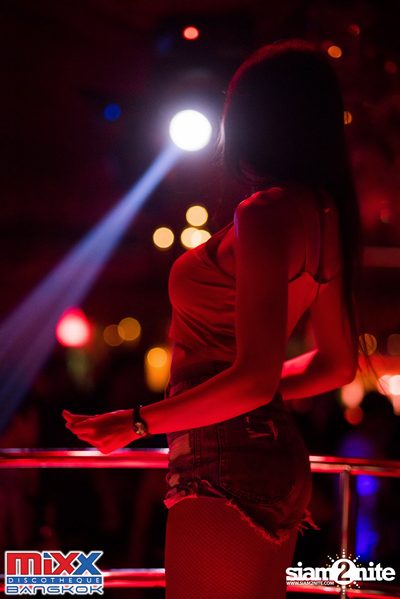 Hot Pants Meets Stilettos Party at MIXX Bangkok — photo 36