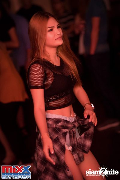 Hot Pants Meets Stilettos Party at MIXX Bangkok — photo 37