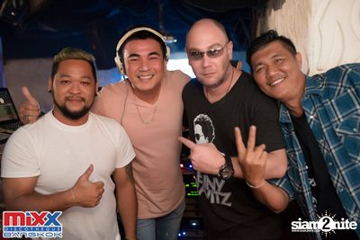 Hot Pants Meets Stilettos Party at MIXX Bangkok — photo 43