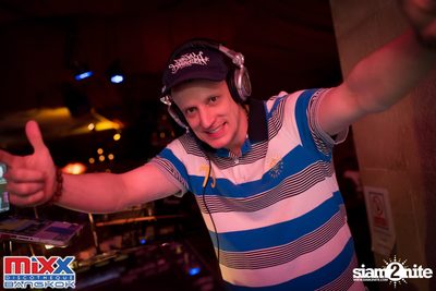 Hot Pants Meets Stilettos Party at MIXX Bangkok — photo 45
