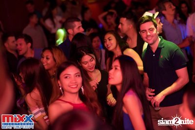 Hot Pants Meets Stilettos Party at MIXX Bangkok — photo 54