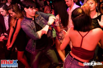 Hot Pants Meets Stilettos Party at MIXX Bangkok — photo 84