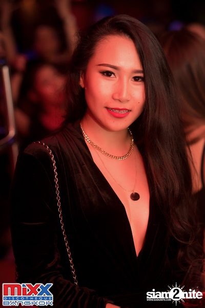 Hot Pants Meets Stilettos Party at MIXX Bangkok — photo 93