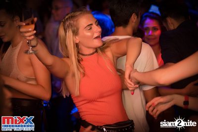 Hot Pants Meets Stilettos Party at MIXX Bangkok — photo 96