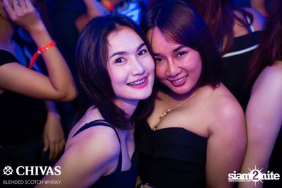 Da Endorphine ที่ ดิฟเฟอร์ ผับ พัทยา — photo 146