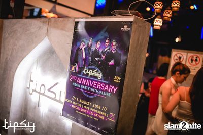 2nd Anniversary Neon Party Live w/ Flure at Tipsy Bkk — photo 17