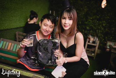 2nd Anniversary Neon Party Live w/ Flure at Tipsy Bkk — photo 38