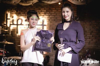 2nd Anniversary Neon Party Live w/ Flure at Tipsy Bkk — photo 41