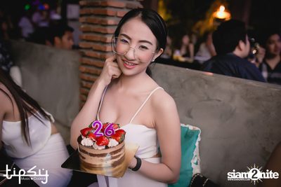 2nd Anniversary Neon Party Live w/ Flure at Tipsy Bkk — photo 50