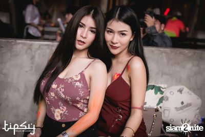 2nd Anniversary Neon Party Live w/ Flure at Tipsy Bkk — photo 61