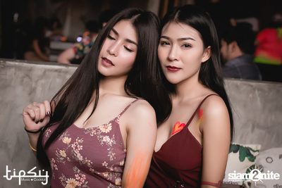 2nd Anniversary Neon Party Live w/ Flure at Tipsy Bkk — photo 62