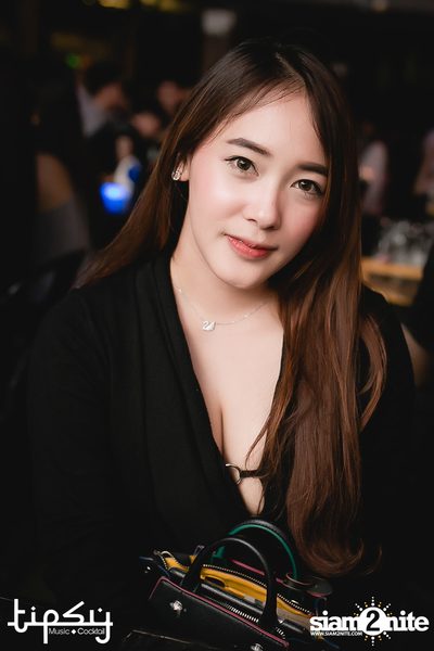 2nd Anniversary Neon Party Live w/ Flure at Tipsy Bkk — photo 84
