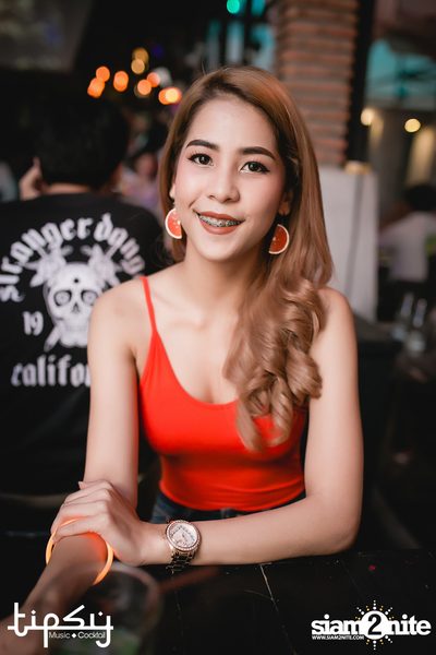 2nd Anniversary Neon Party Live w/ Flure at Tipsy Bkk — photo 85