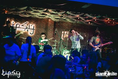 2nd Anniversary Neon Party Live w/ Flure at Tipsy Bkk — photo 101