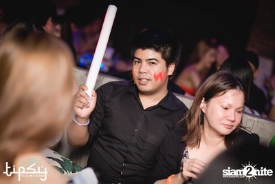 2nd Anniversary Neon Party Live w/ Flure at Tipsy Bkk — photo 103