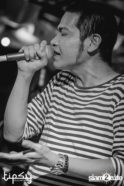 2nd Anniversary Neon Party Live w/ Flure at Tipsy Bkk — photo 107